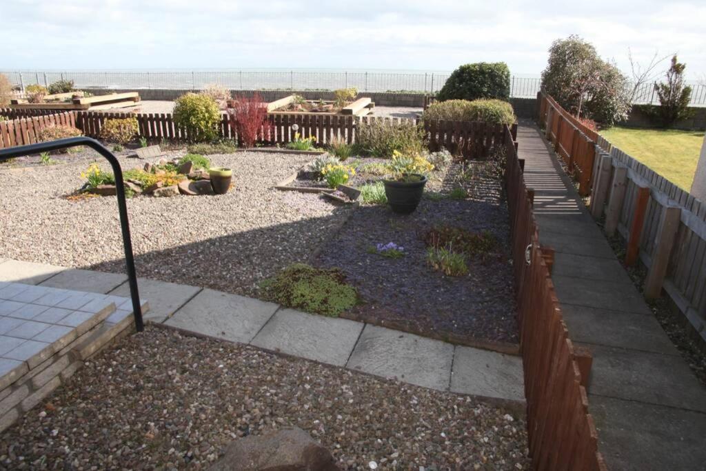 Bell Rock View Arbroath Apartamento Angus Exterior foto