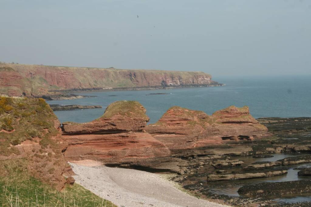 Bell Rock View Arbroath Apartamento Angus Exterior foto