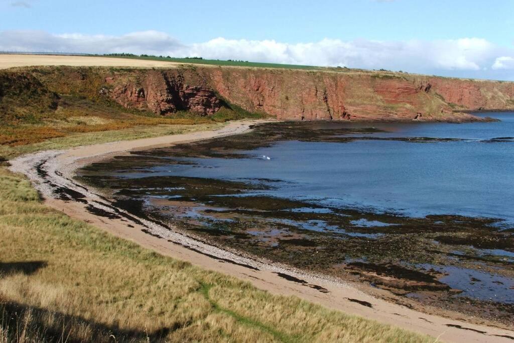 Bell Rock View Arbroath Apartamento Angus Exterior foto